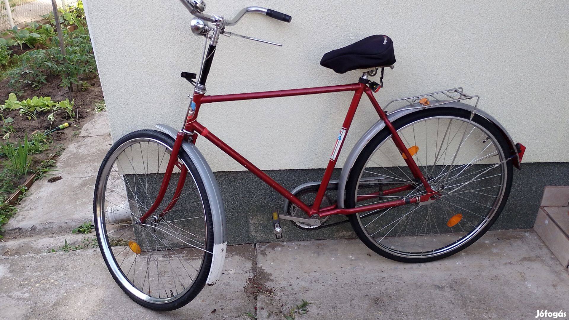 Eladó Retro Csepel Túra kerékpárok