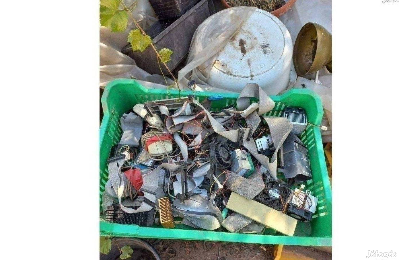 Eladó Retro Pc kábel