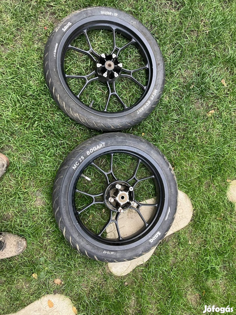 Eladó Rieju suppermoto kerék