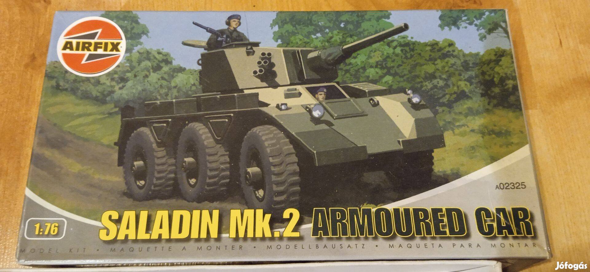 Eladó Saladin Mk.2 Armoured Car harckocsi 1:76 makett