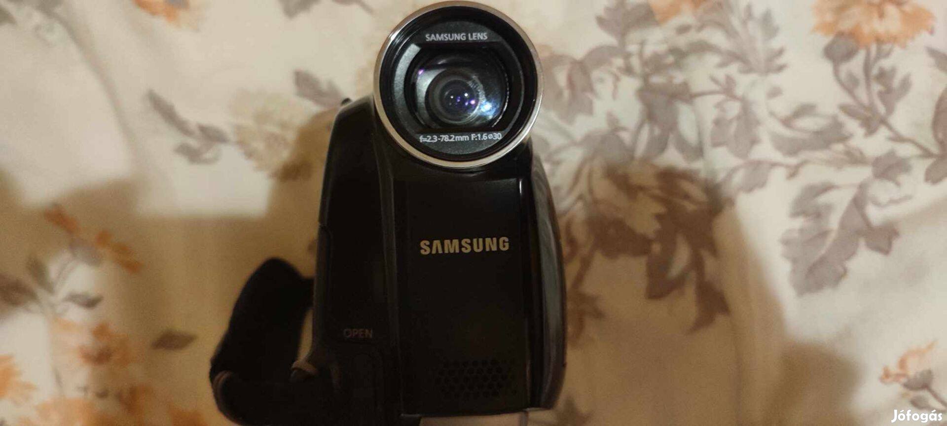 Eladó Samsung VP-D381 Mini DV videokamera 34x optikai