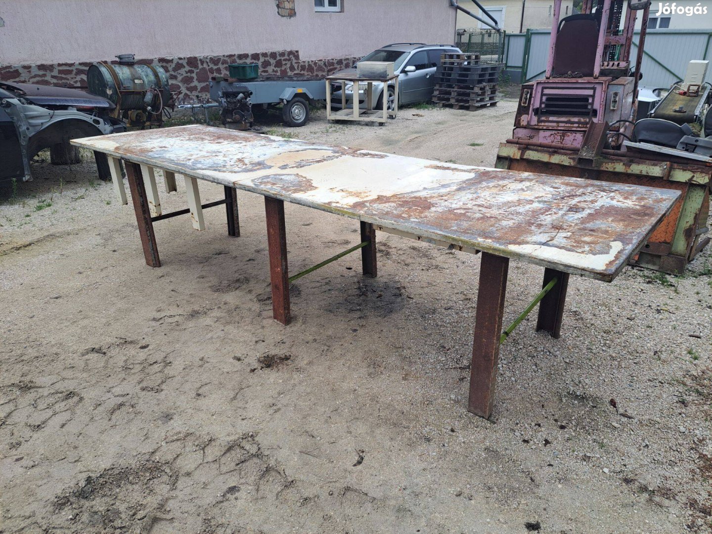 Eladó Satupad műhelyasztal munka asztal műhely asztal polc