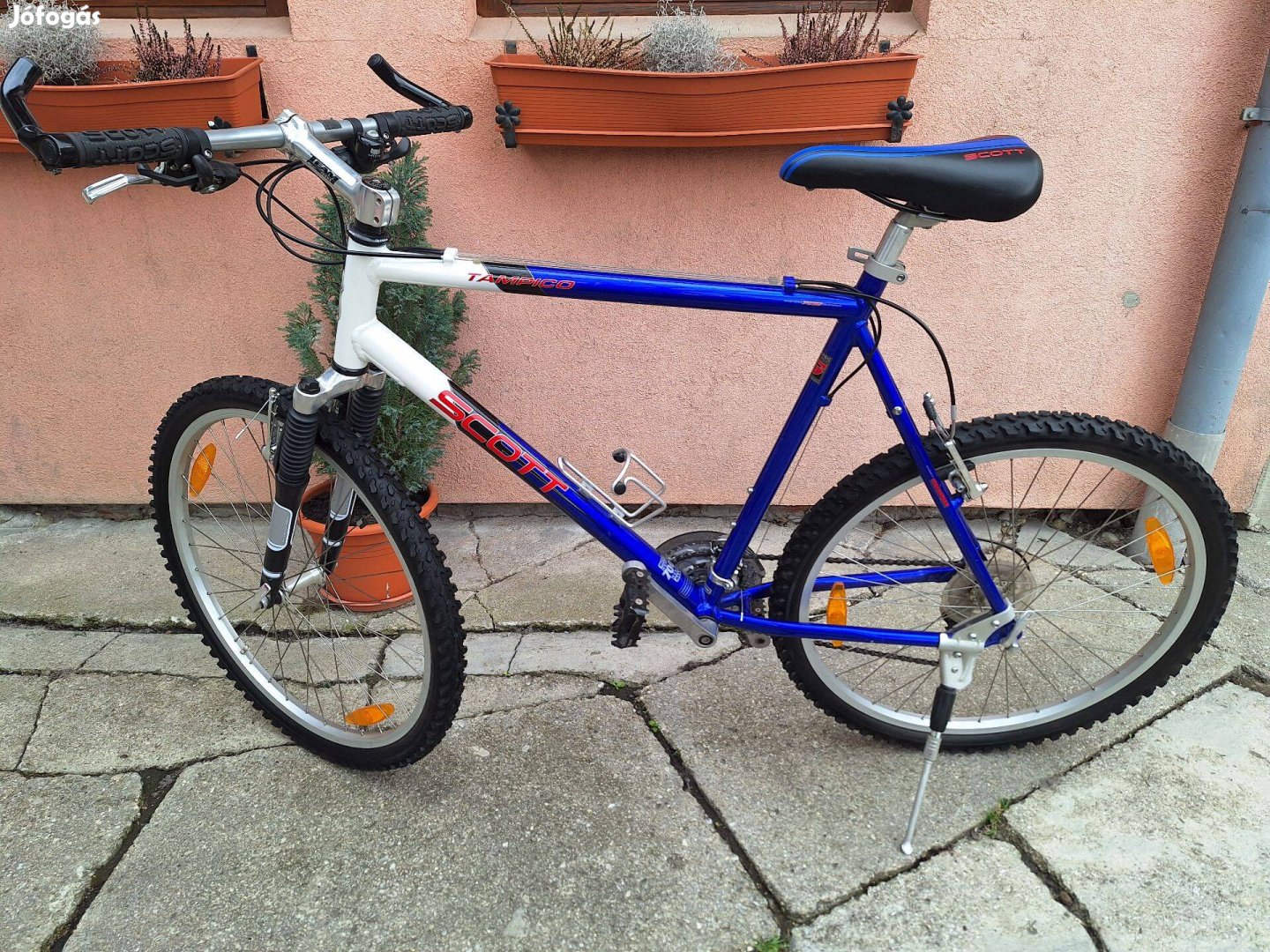 Eladó Scott Tampico 26-os aluvázas férfi kerékpár