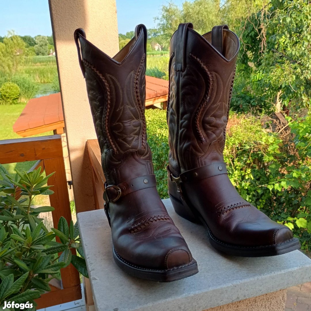 Eladó Sendra Csizma!