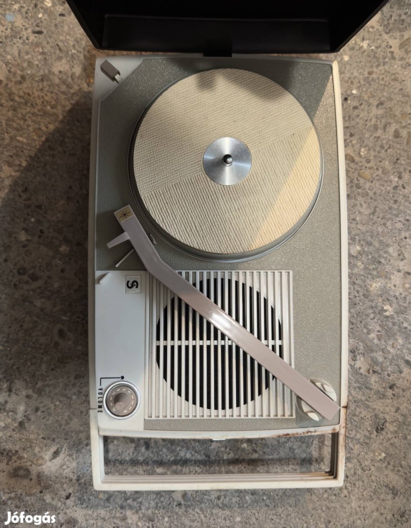 Eladó Singer retro lemezjátszó