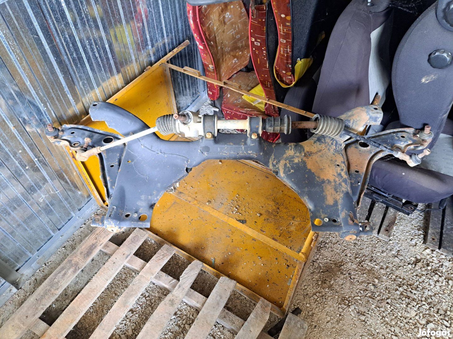 Eladó Skoda Felicia első bölcső futómű tartó keret