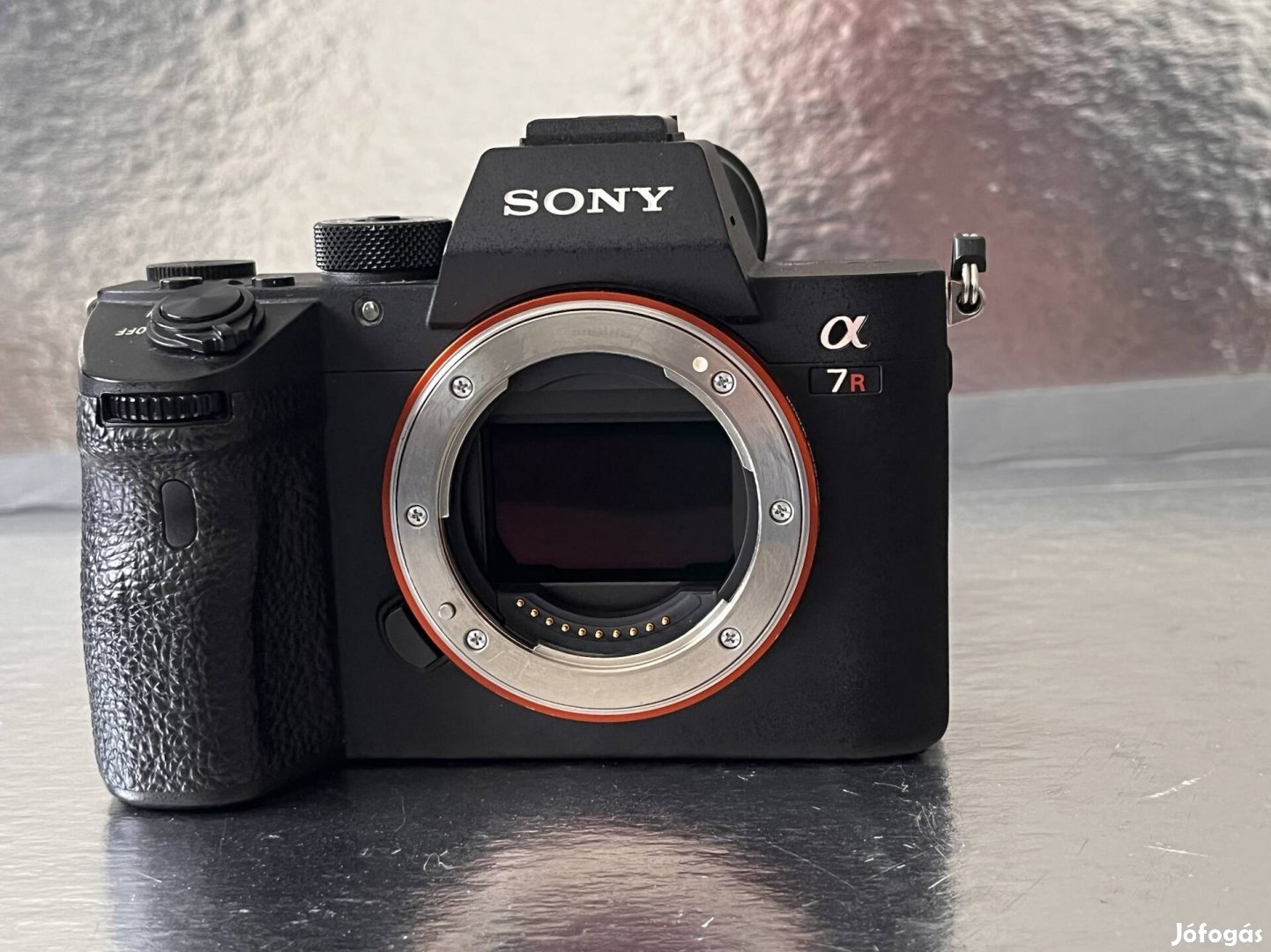 Eladó Sony Alpha 7R III - Karcmentes állapot, minimális expo!