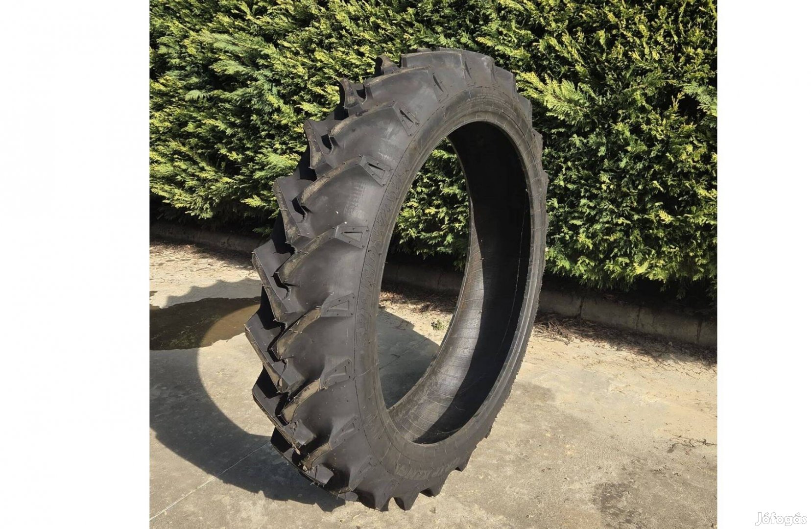 Eladó Speedway 9.5-36 mezőgazdasági gumi