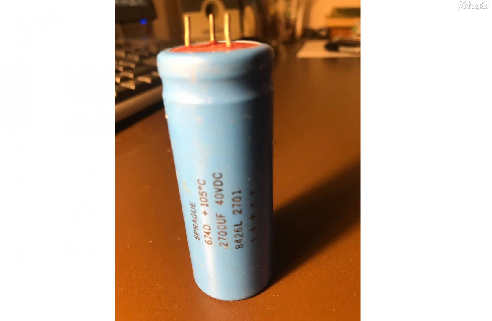 Eladó Sprague 40 VDC, 2700 uf elektrolit kondenzátor