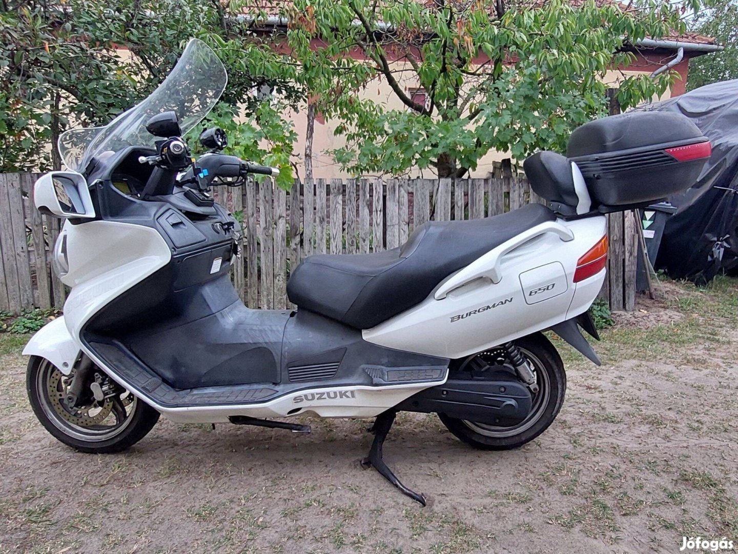 Eladó Suzuki Burgman 650