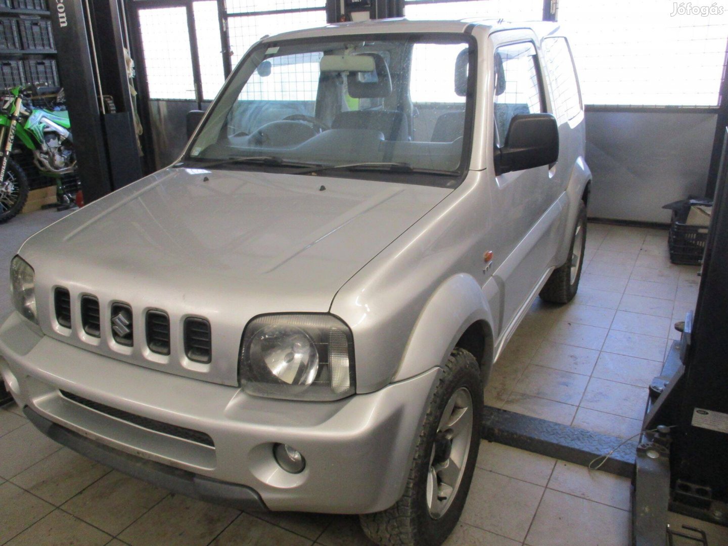 Eladó Suzuki Jimny alkatrészek!