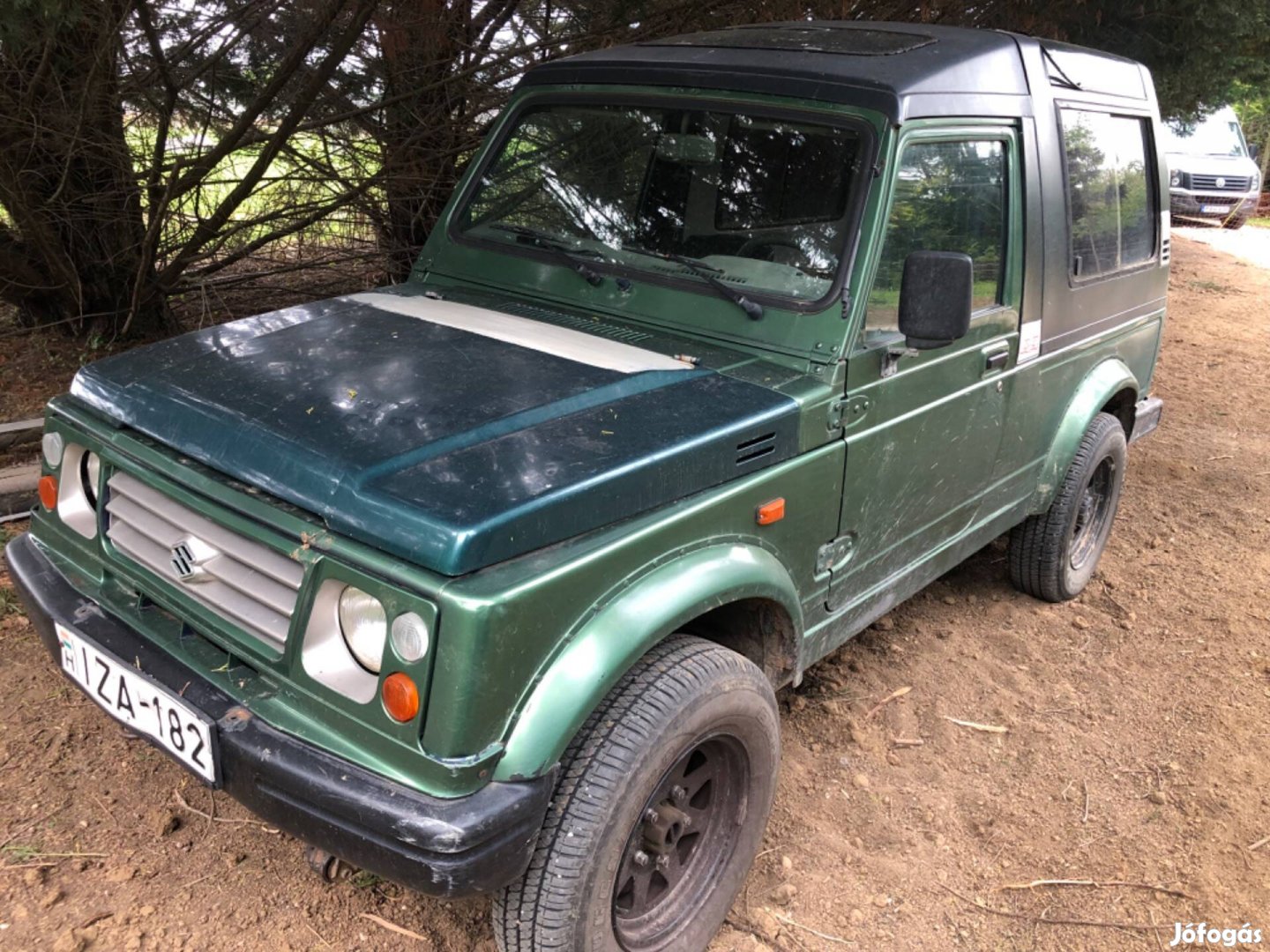 Eladó Suzuki Samurai SJ 413 Hosszított kivitel, 2 személyes teher