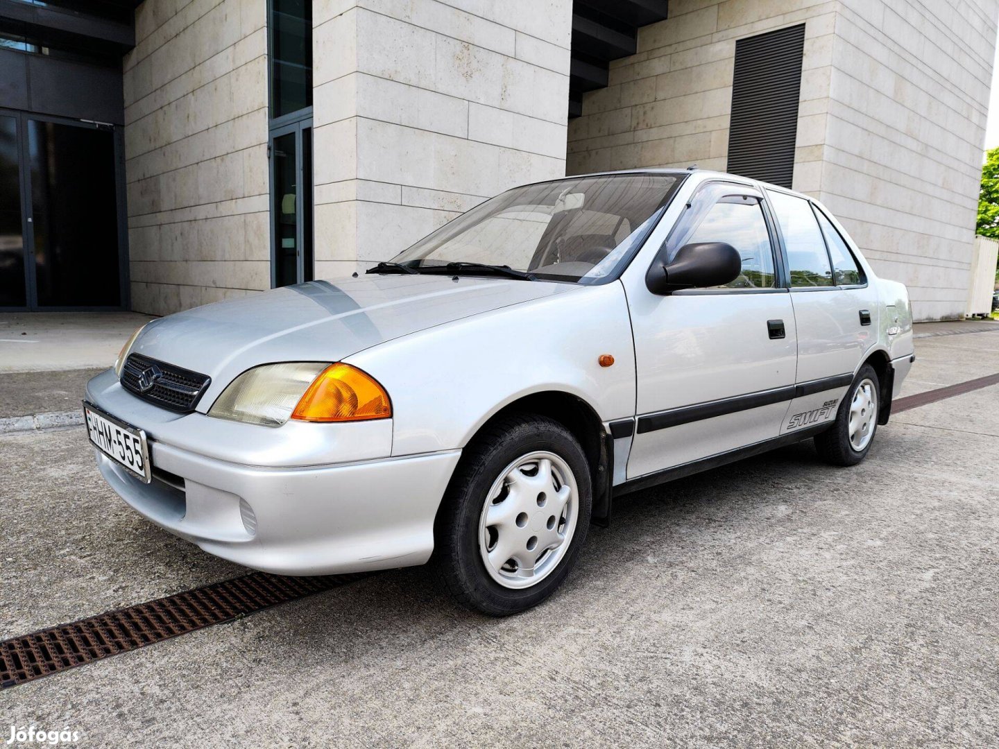 Eladó Suzuki Swift 1.3 GLX