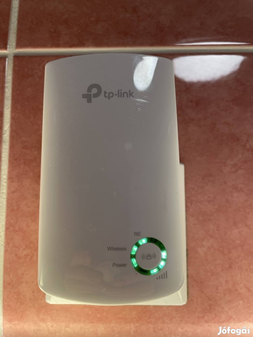 Eladó TP-Link WiFi jelerősítő