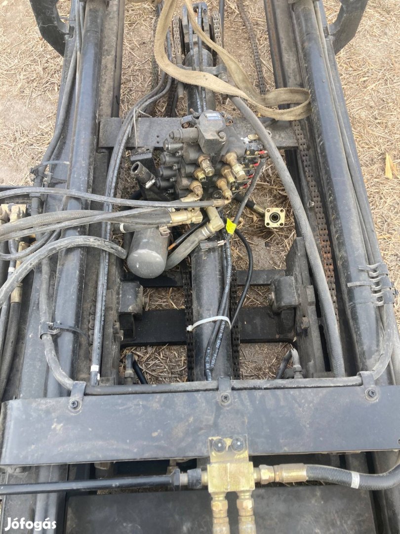 Eladó Targoncatorony