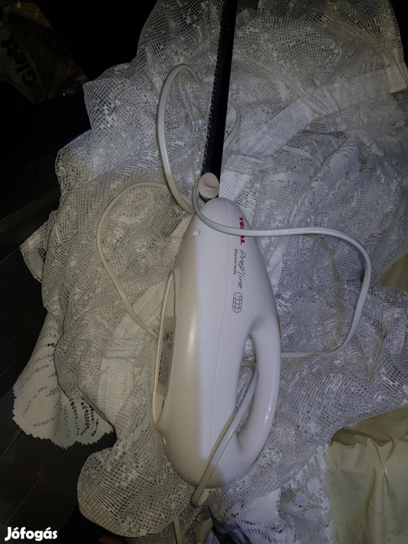 Eladó Tefal kenyérszeletelő