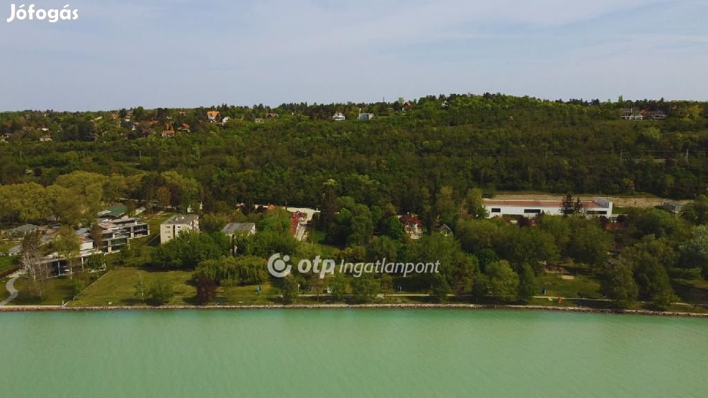 Eladó Telek, Balatonakarattya