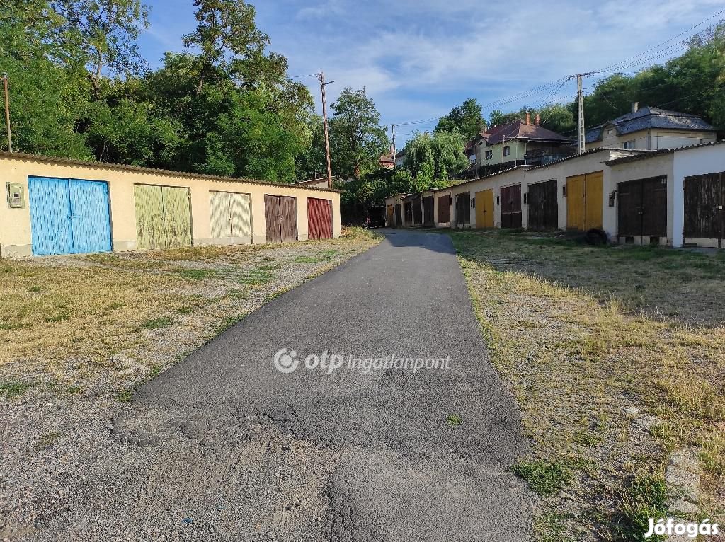 Eladó Telek, Salgótarján