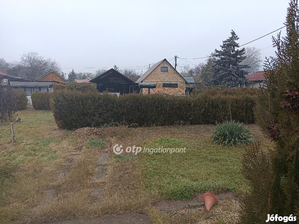 Eladó Telek, Szigetszentmiklós