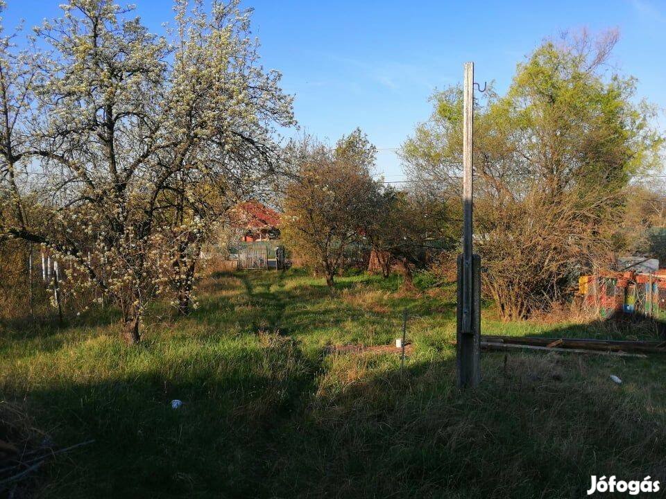 Eladó Telek faházzal Csepel Háros, Almafa utca 31