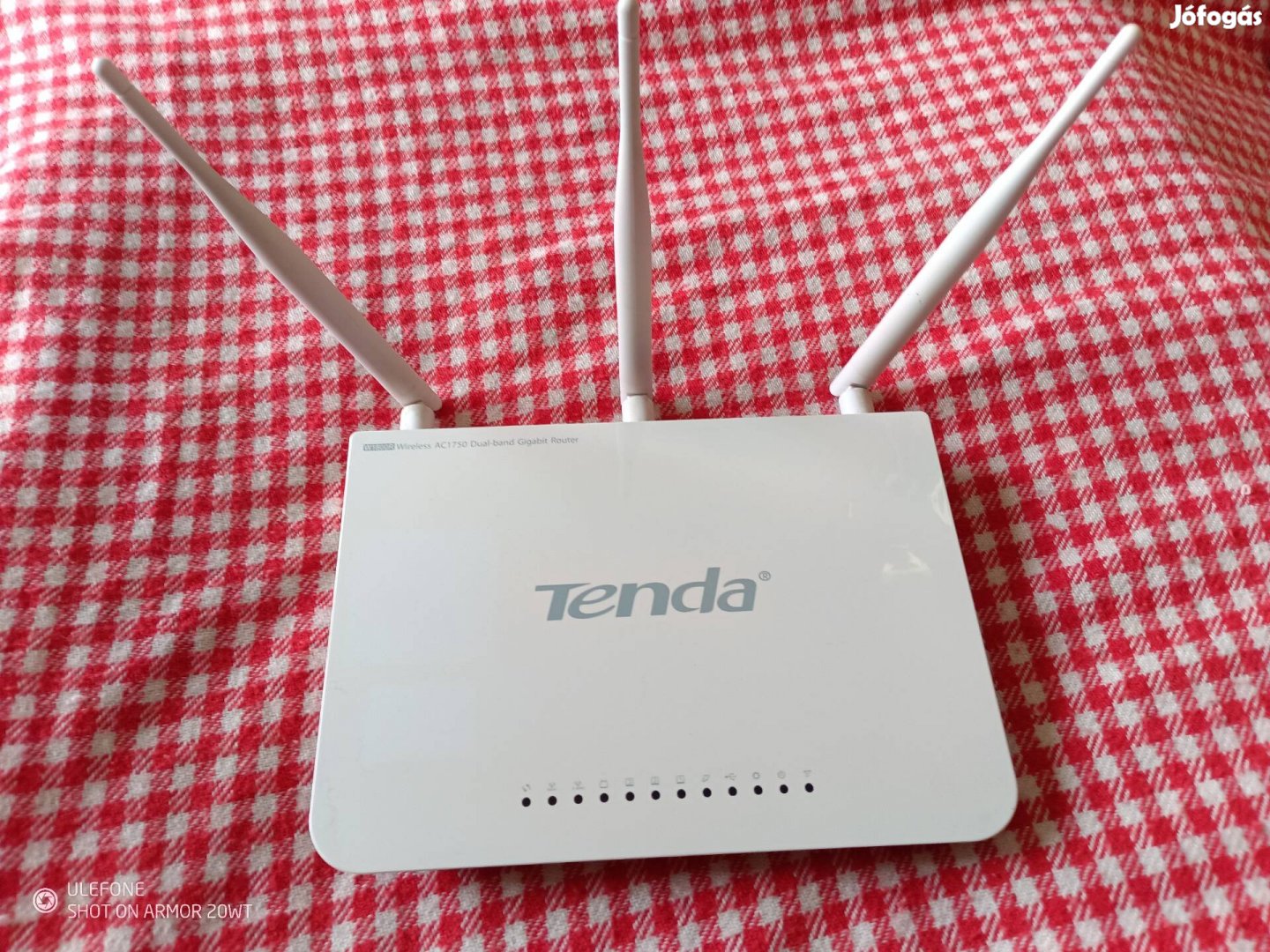 Eladó Tenda AC1750 Wifi Router