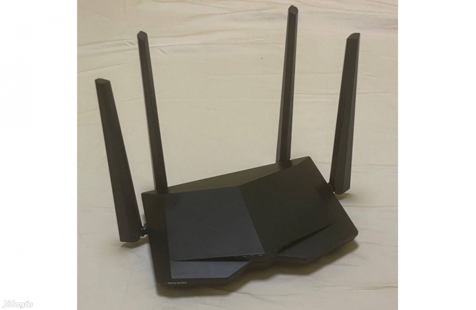 Eladó Tenda AC6 AC1200 Smart Dual-Band WIFI Router