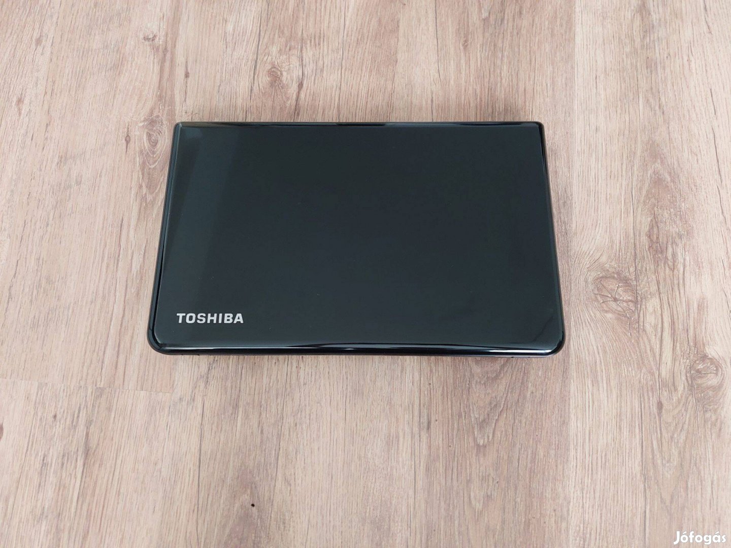 Eladó Toshiba Satellite C55-A-1PX laptop (15.6", 512 GB SSD)