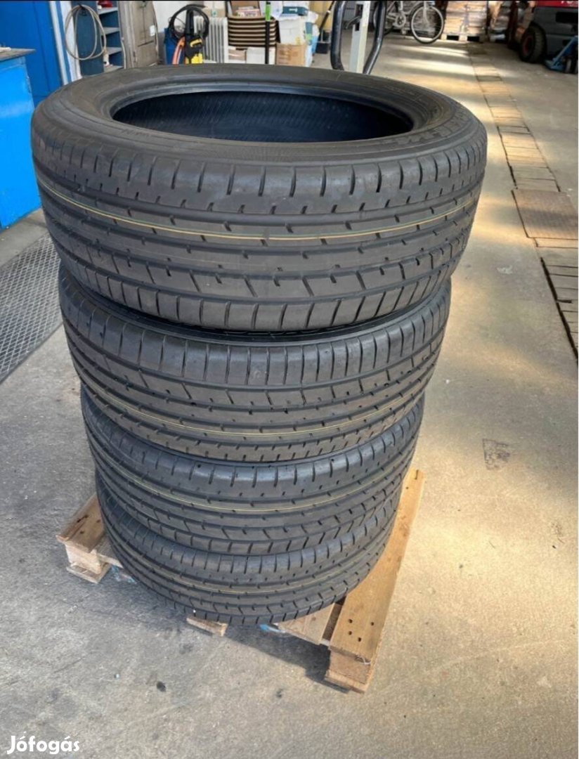 Eladó Toyo új nyári gumi 225/55/R19