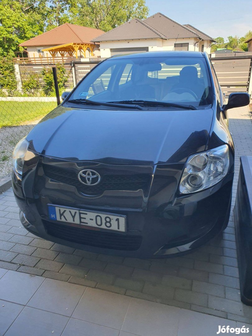 Eladó Toyota Auris