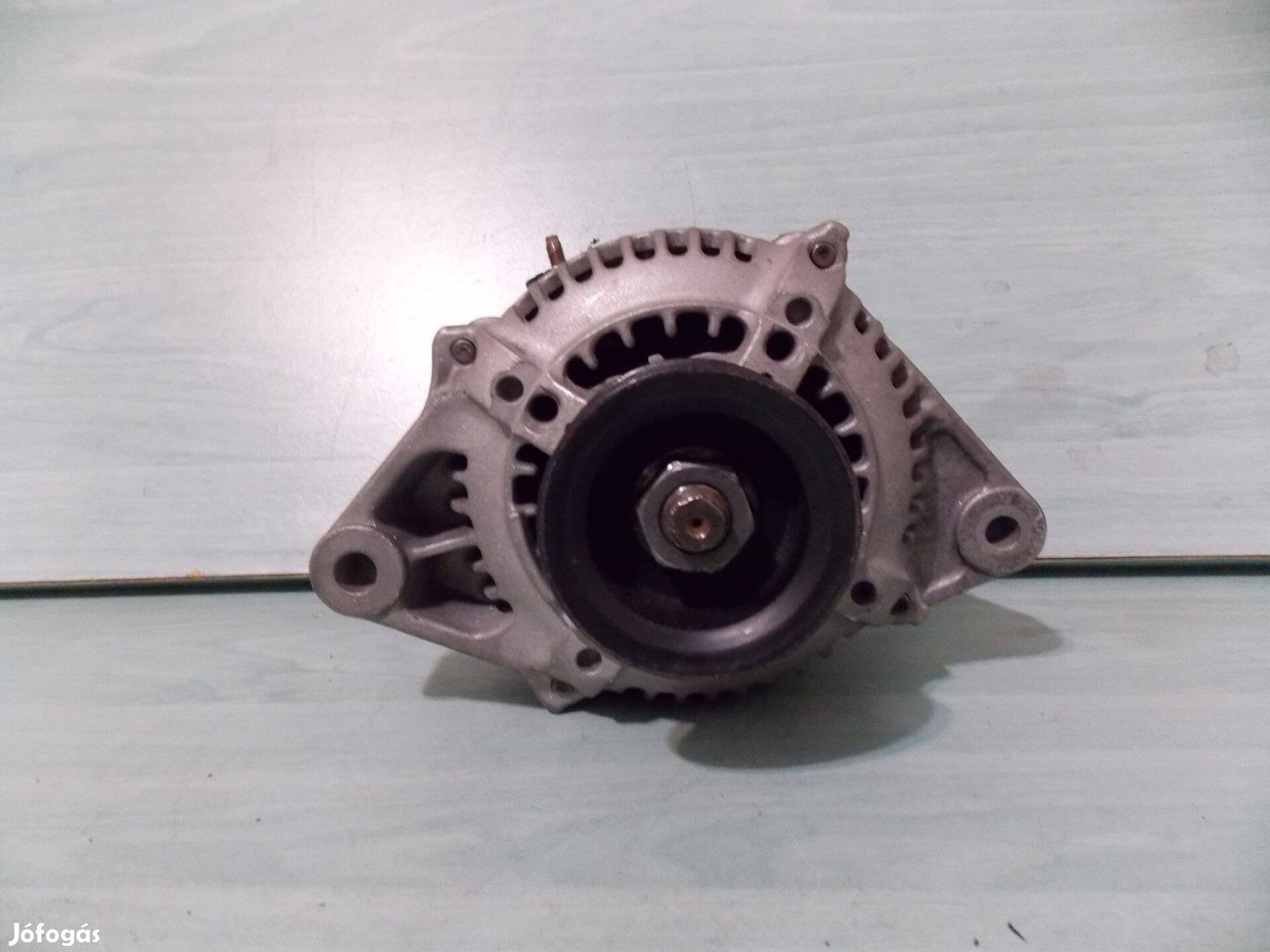 Eladó Toyota Corolla1.4-1.8 generátor 70 A (27060-22060)