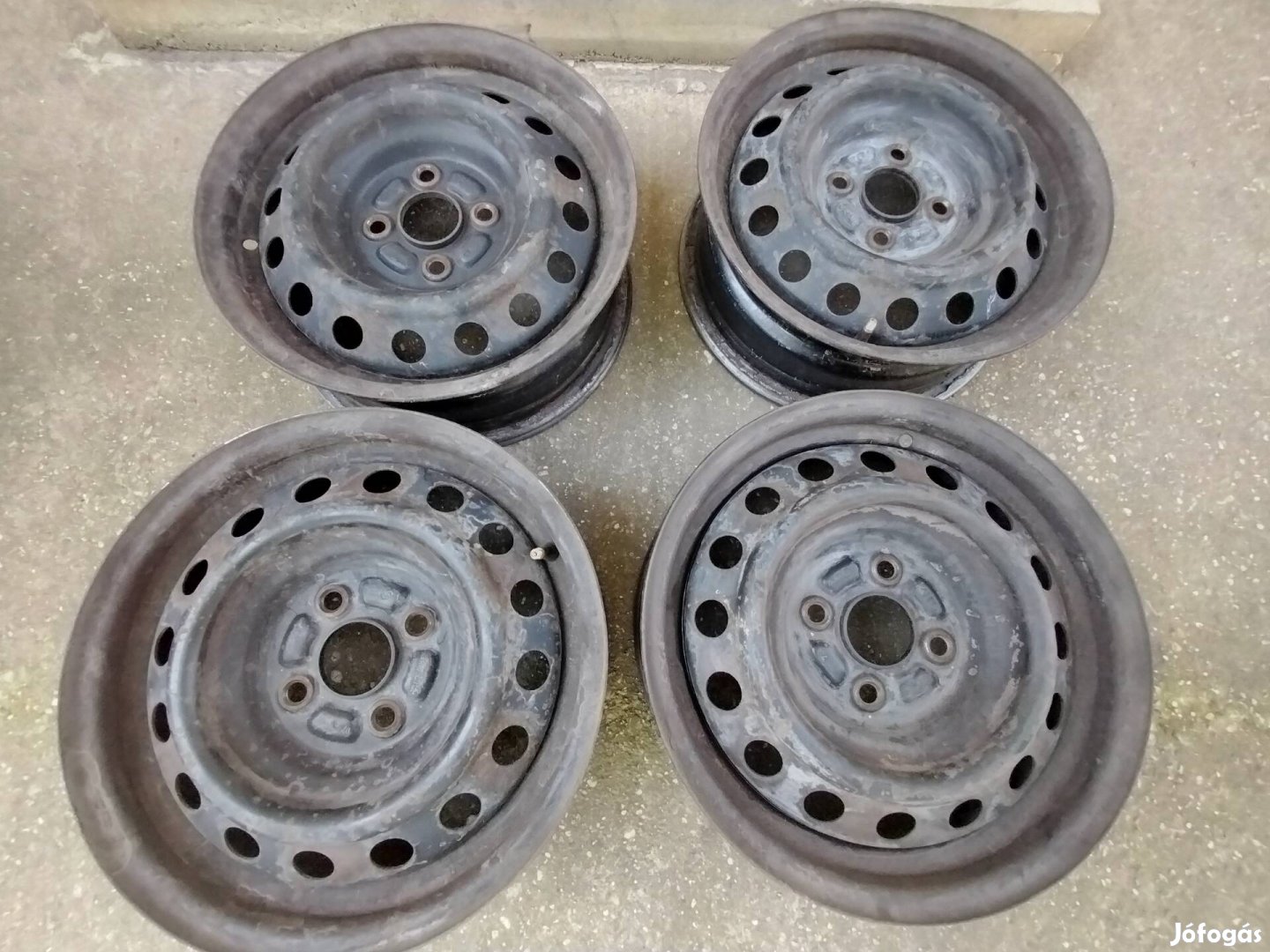 Eladó Toyota Corolla 2002-es lemezfelni