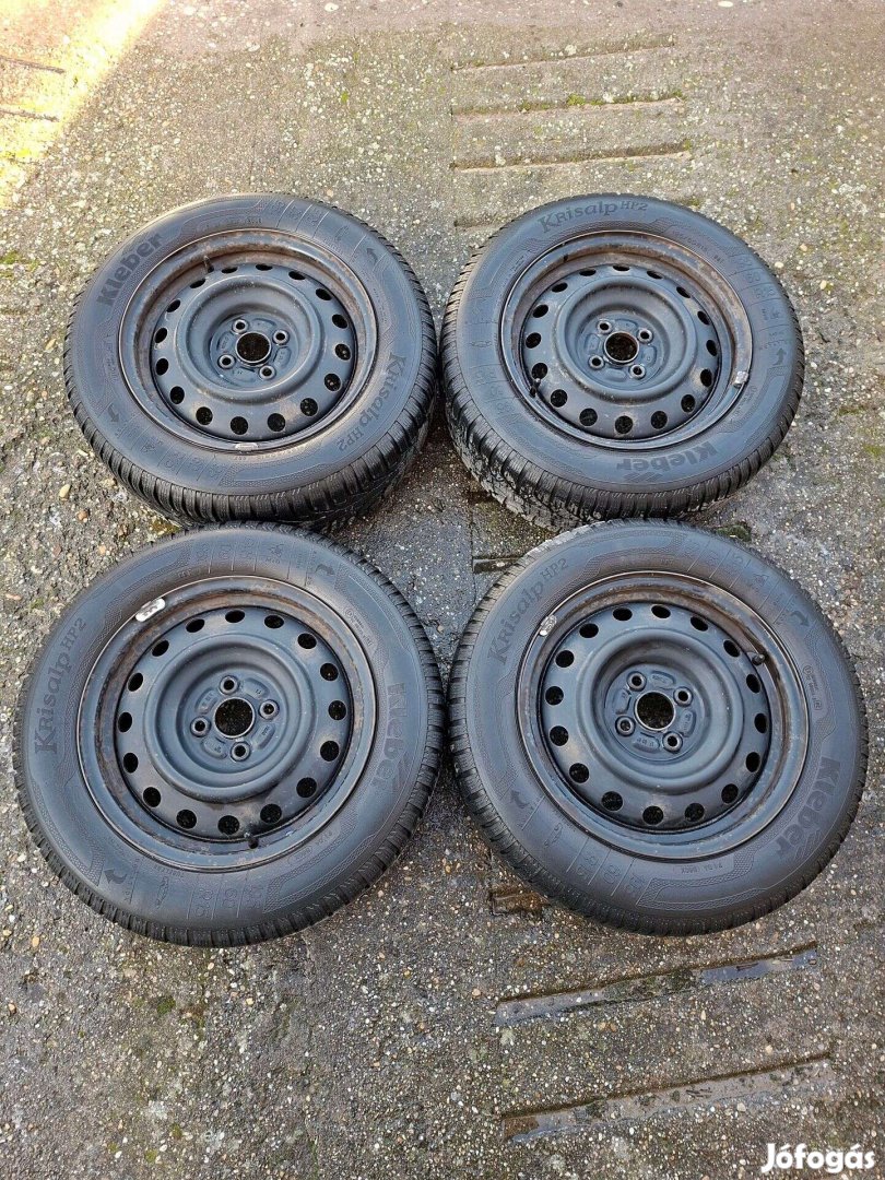 Eladó Toyota Corolla acélfelni garnitúra