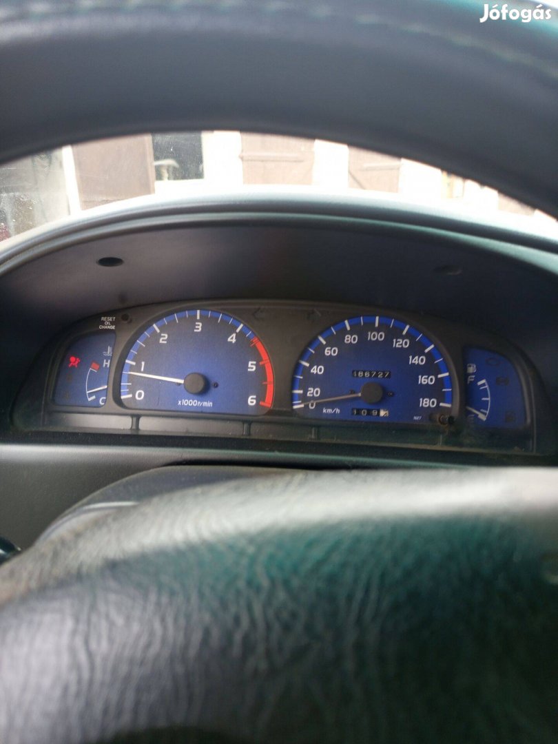 Eladó Toyota Hilux