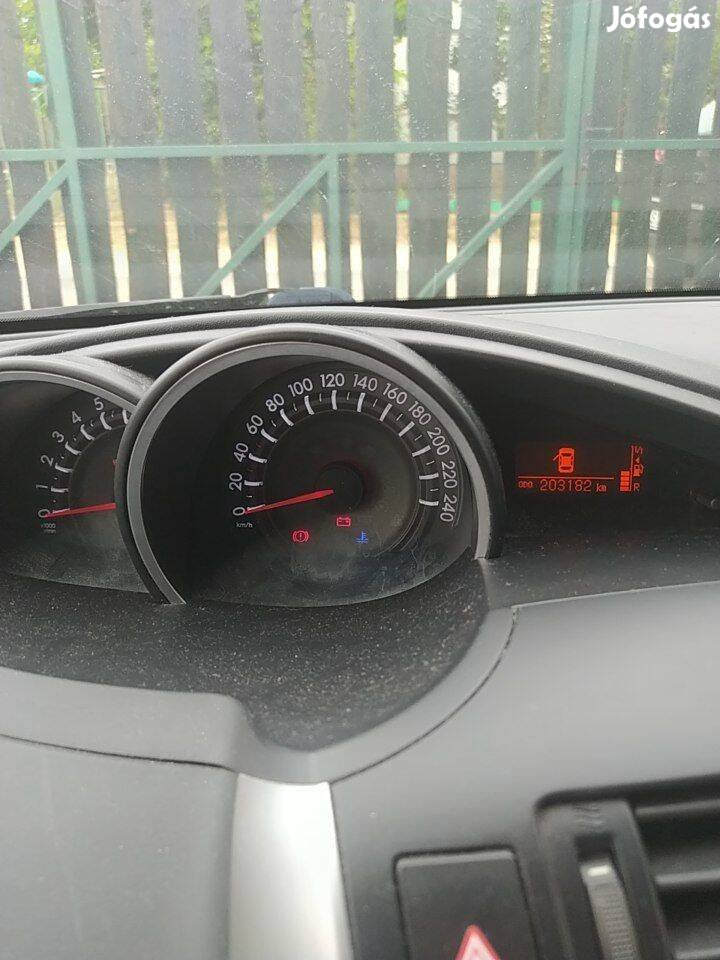 Eladó Toyota Verso 1.6 Active