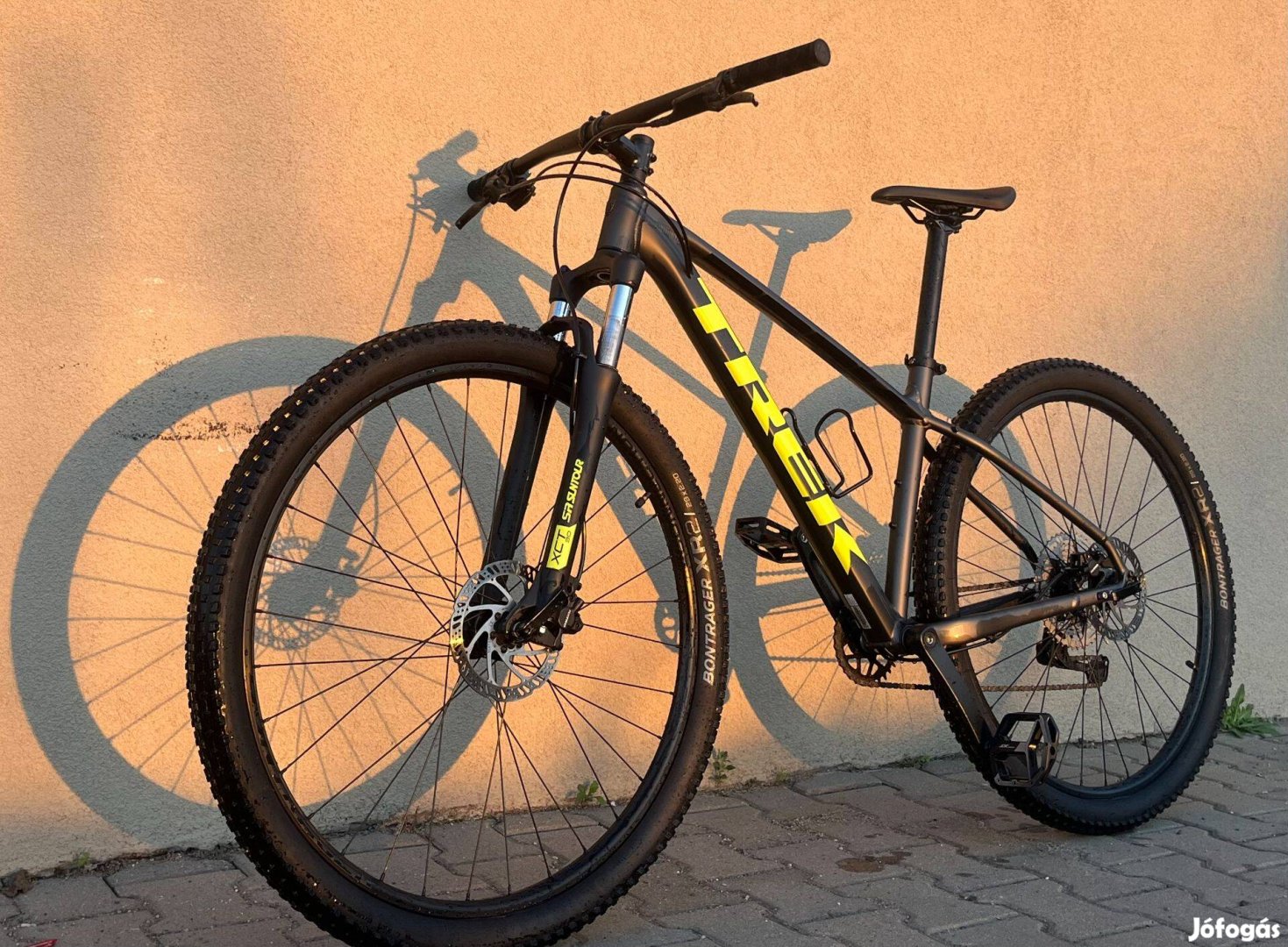 Eladó Trek Marlin 6 Matte Dnister Black "M"