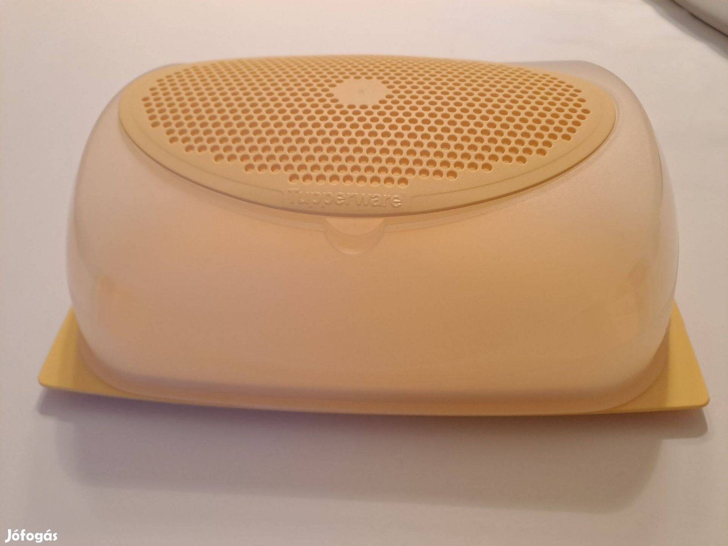 Eladó Tupperware éléstár
