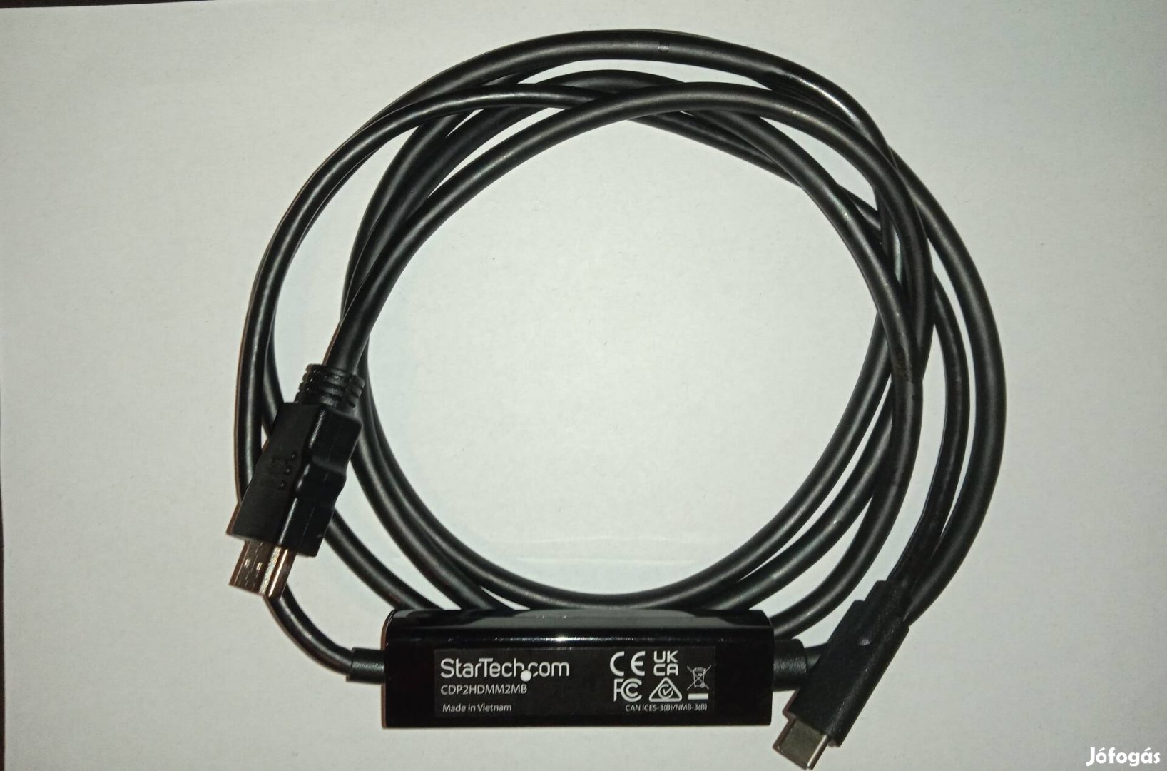 Eladó USB-C - HDMI adapter kábel