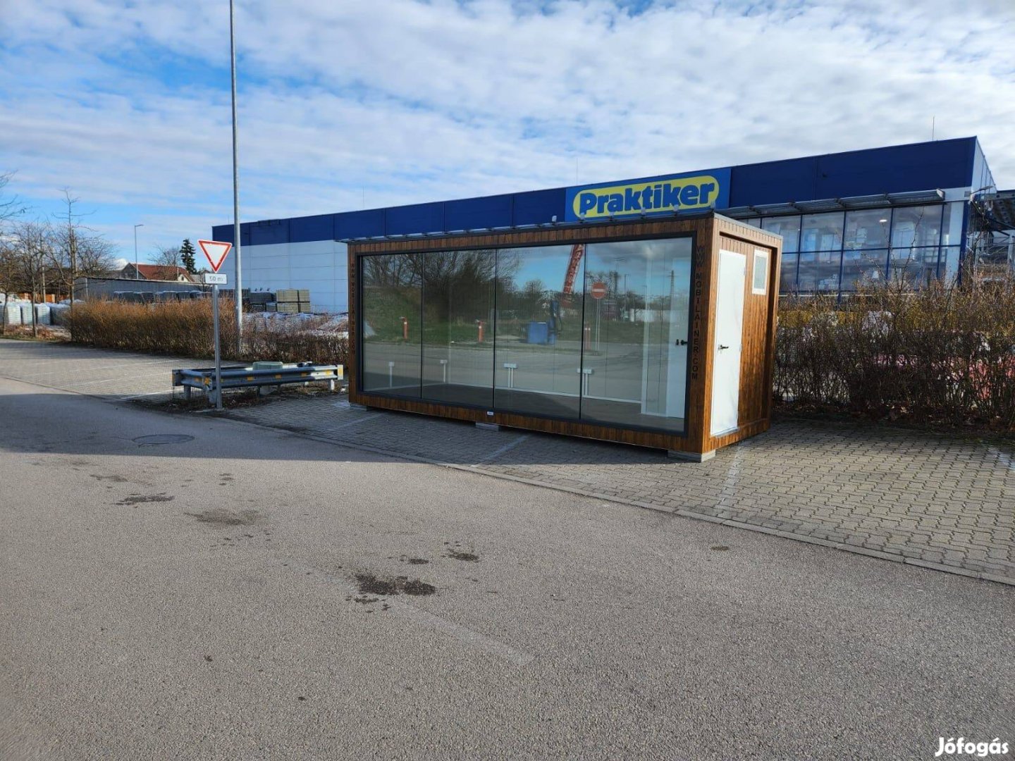 Eladó Új 20 lábas Egyedi Panoráma látvány konténer