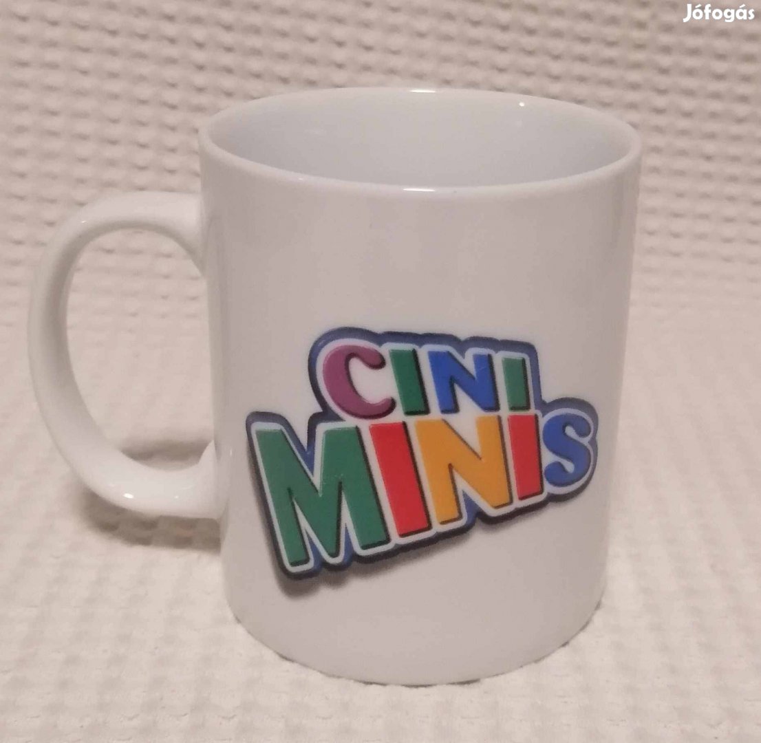 Eladó Új Fehér Nestlé / "Nestlé" Cini Minis Mintás Bögre / Csésze