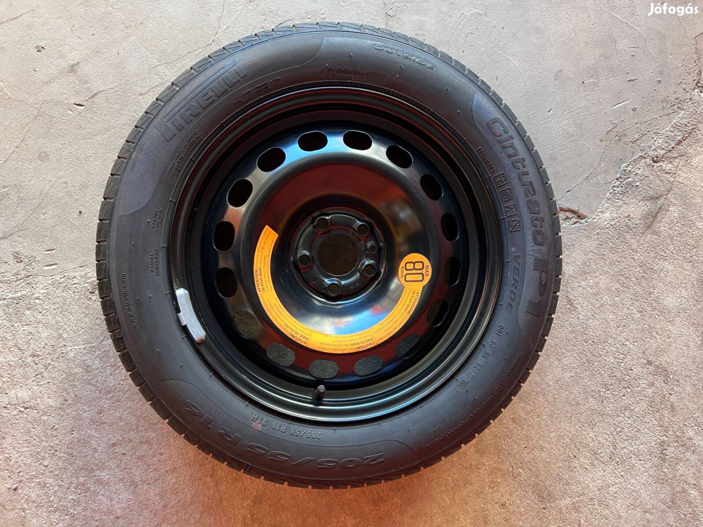Eladó Új Fiat 500L pótkerék