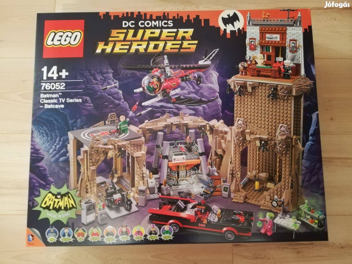 Eladó Új, Bontatlan eredeti LEGO 76052 Batman - Batcave