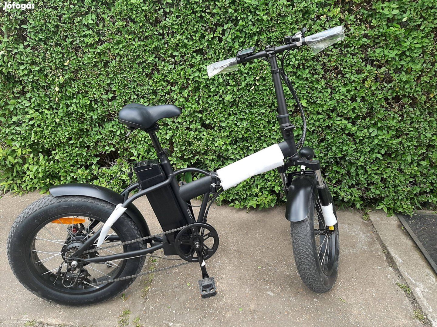 Eladó Új felnőtt összecsukható elektromos kerékpár, bicikli