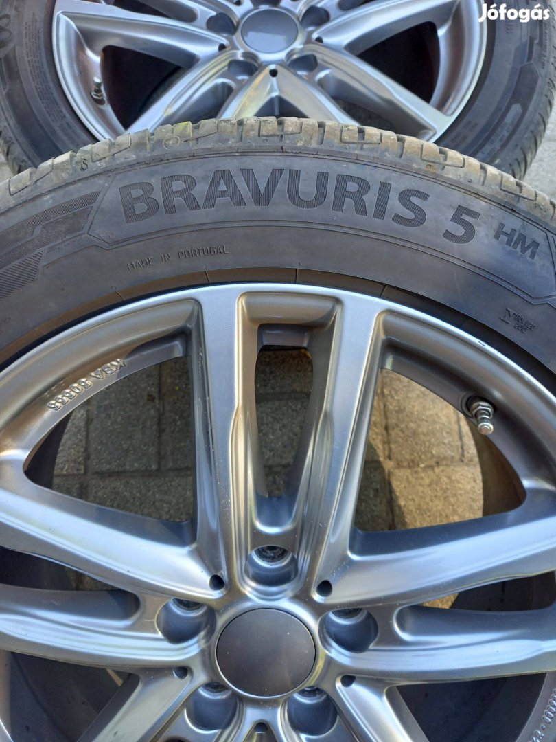 Eladó Uniwheels alufelni szett Barum Bravuris 5 gumikkal