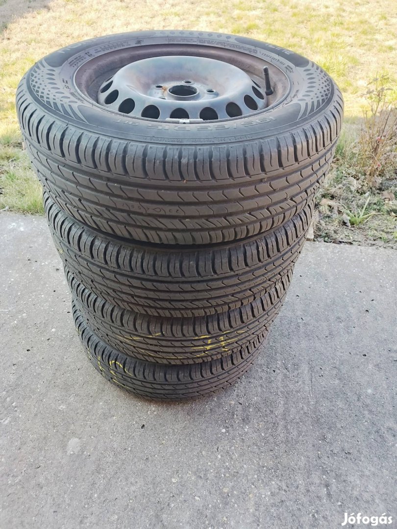 Eladó VW Audi Seat Skoda nyári kerék garnitúra. 195/65R15