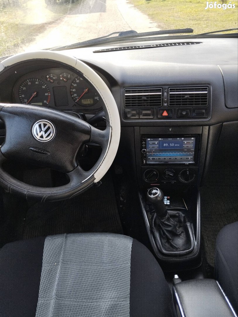 Eladó VW Golf 1,4