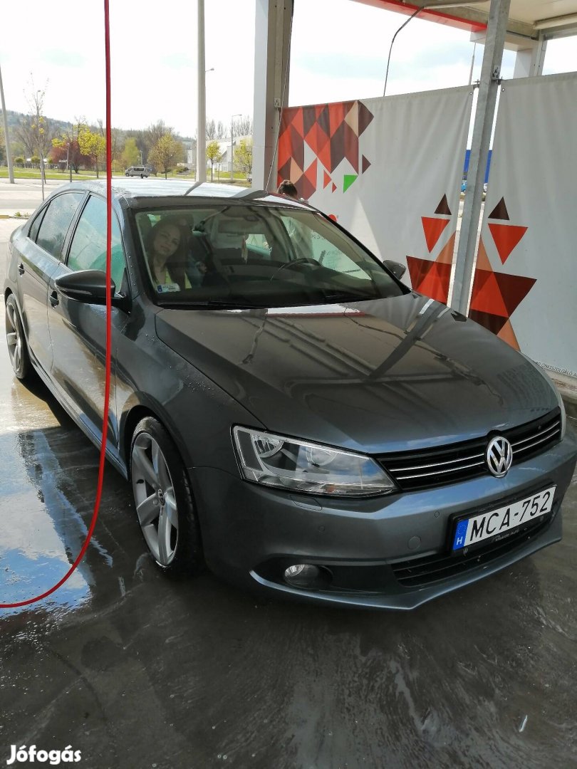 Eladó VW Jetta 2012 es