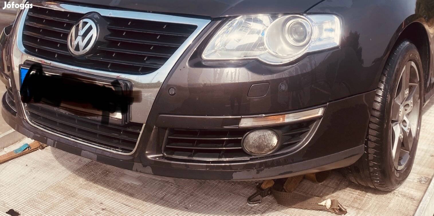 Eladó VW Passat B6 első lökhárító