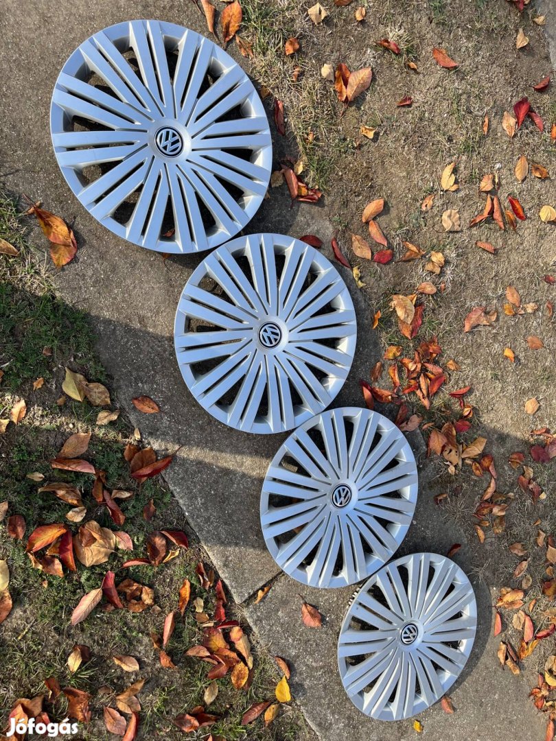 Eladó VW Volkswagen 15 dísztárcsa keréktárcsa garnitúra