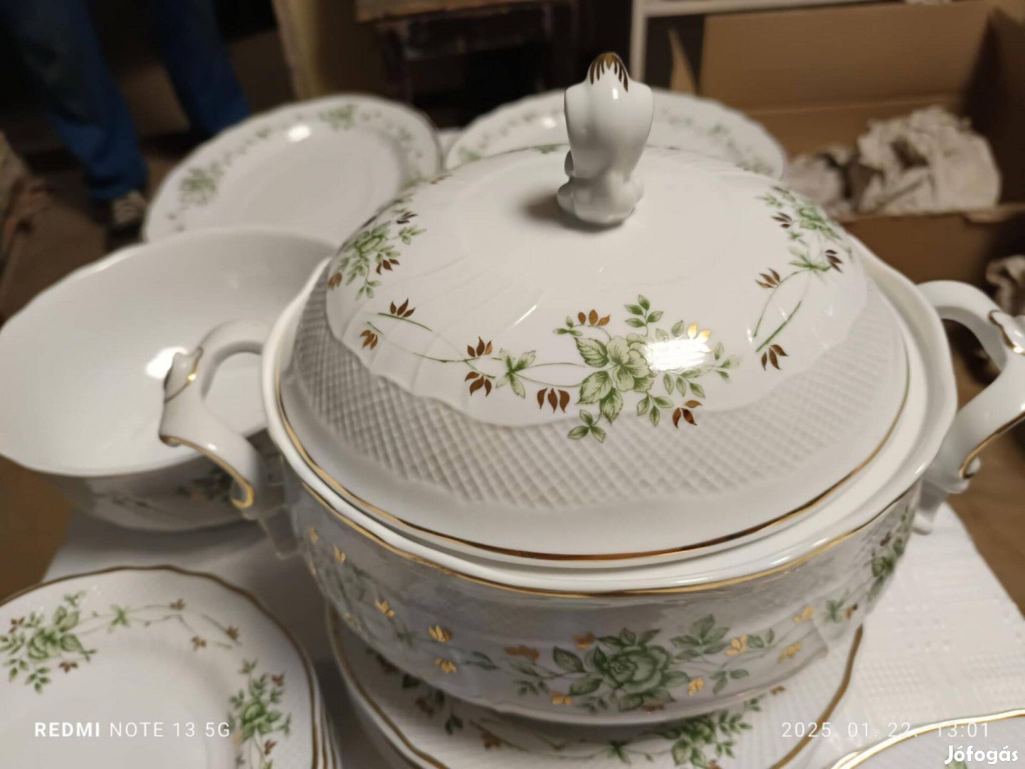 Eladó Vadonat új 26 db-os Hollóházi porcelán készlet