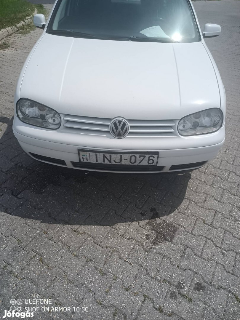 Eladó Volkswagen Golf IV 1.6 Benzin.